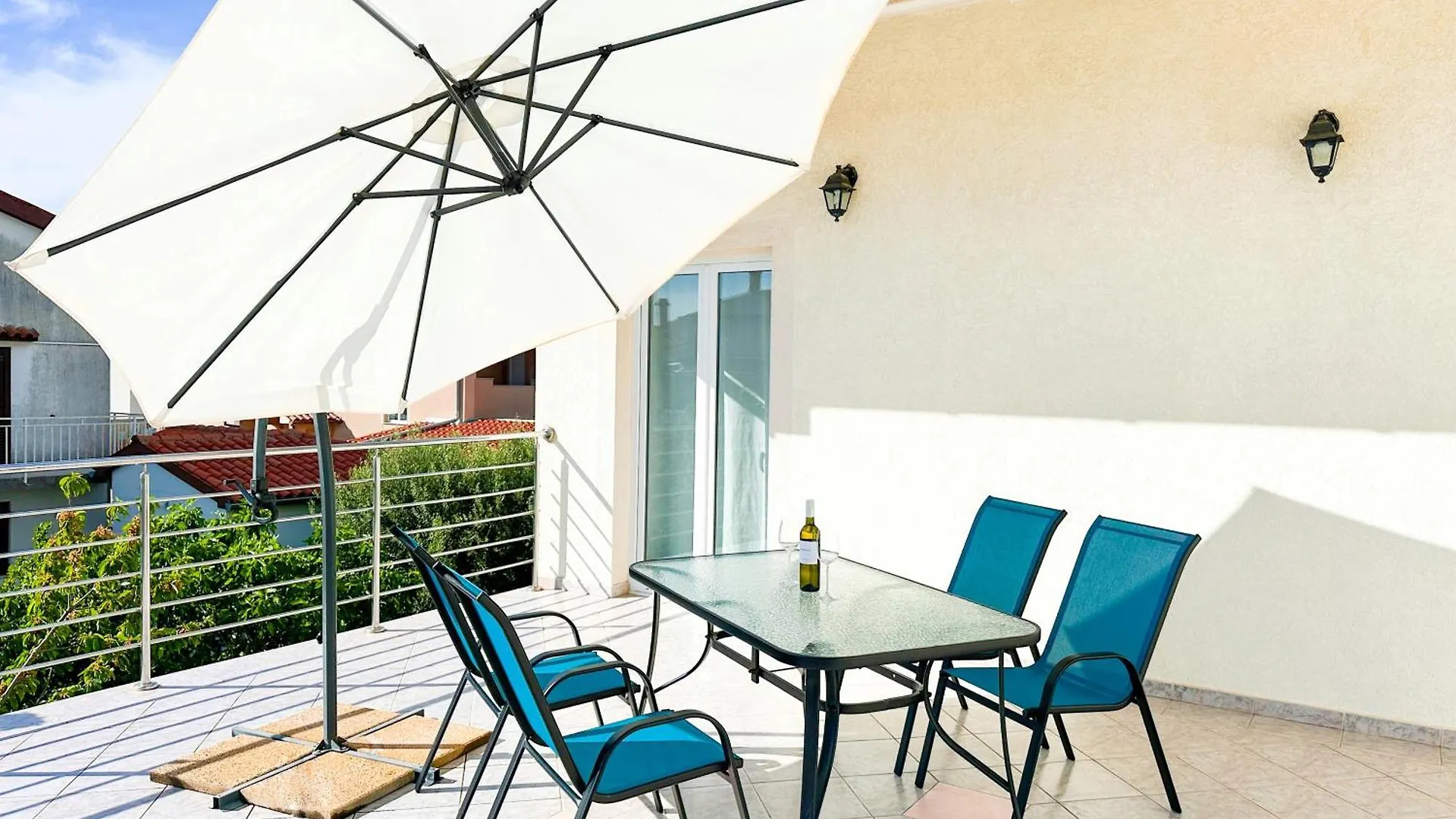 Sunside Apartments Pula Croatia